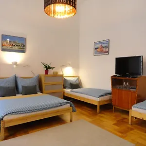  Apartment Astoria Center 8