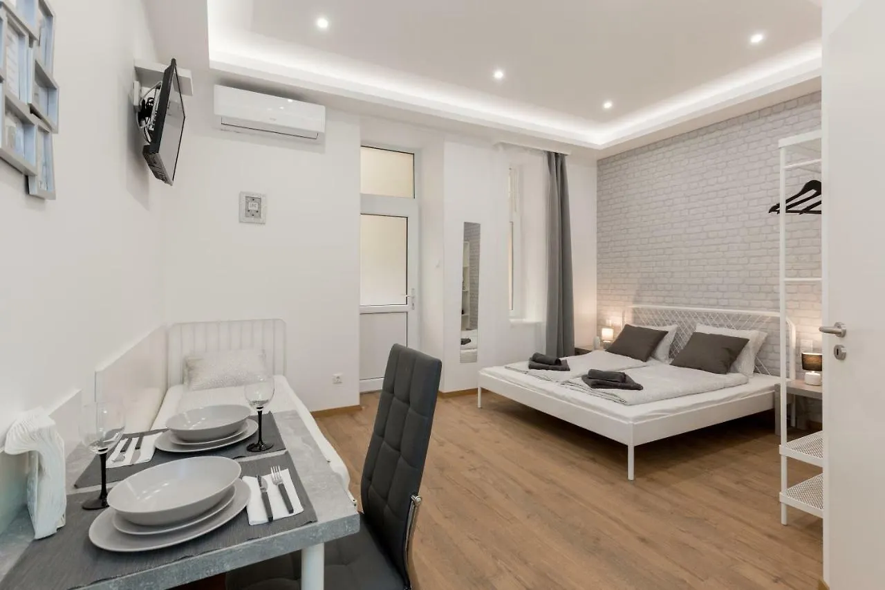 Apartment Budapest Holidays Downtown Hungary